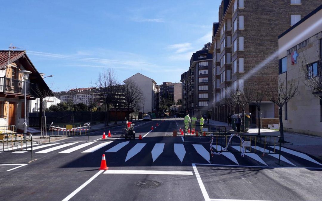 El Ayuntamiento de Colindres inicia el asfaltado de distintas calles del municipio con una inversión de 165.000 euros
