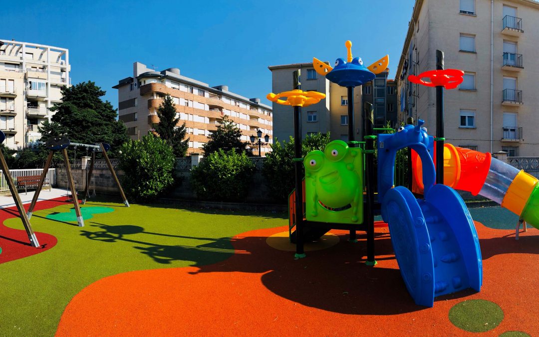 El Ayuntamiento de Colindres mejorará los parques infantiles del municipio con una inversión superior a los 15.000 euros