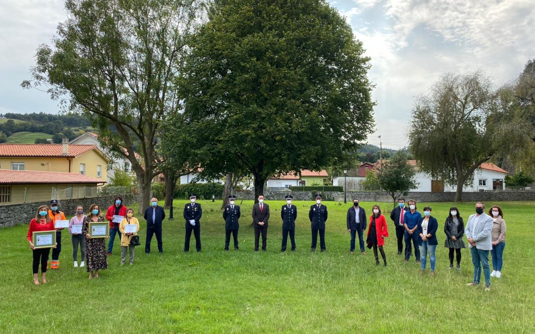 Colindres homenajea al voluntariado por su ayuda durante el Estado de Alarma