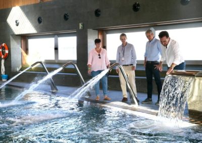 LA PISCINA DE COLINDRES INCORPORA UN SERVICIO DE HIDROMASAJE