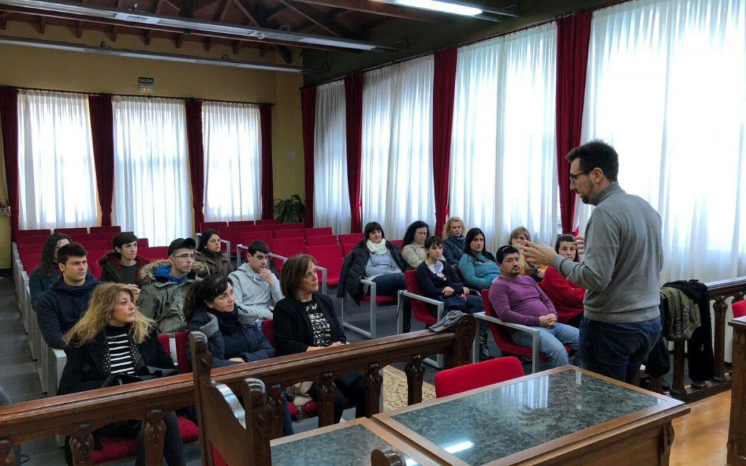 INICIO DE LA LANZADERA DE EMPLEO Y EMPRENDIMIENTO SOLIDARIO EN COLINDRES