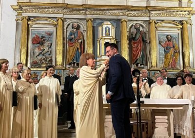 La Coral Salvé de Laredo entrega la Medalla de Oro al alcalde de Colindres 