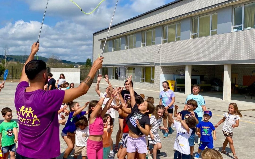 CIENTOS DE NIÑOS Y NIÑAS HAN DISFRUTADO DEL CAMPUS Y LOS CURSOS DE VERANO DE COLINDRES