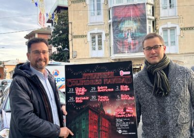 COLINDRES PRESENTA “STRANGER COLINDRES NAVIDAD”