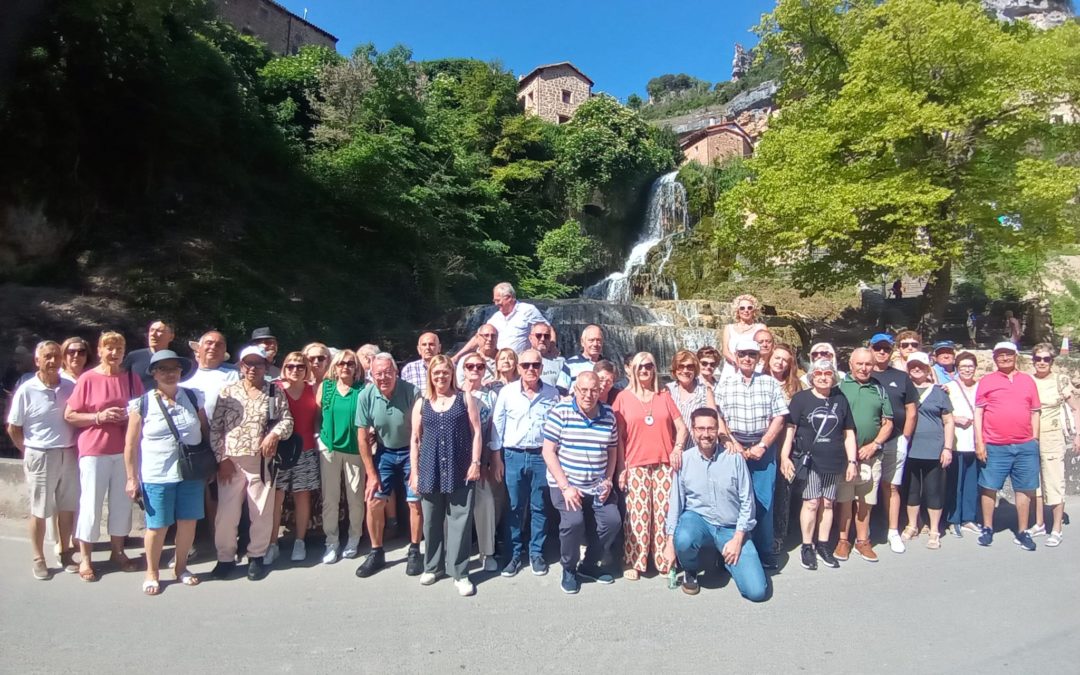 El éxito de las excursiones a Las Merindades anima al Ayuntamiento de Colindres a programar nuevas salidas antes de final de año