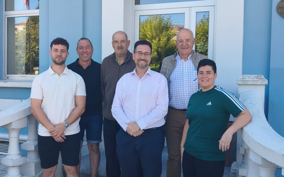 Colindres impulsa una nueva Escuela de Pasabolo Tablón para garantizar el relevo generacional de este deporte tradicional